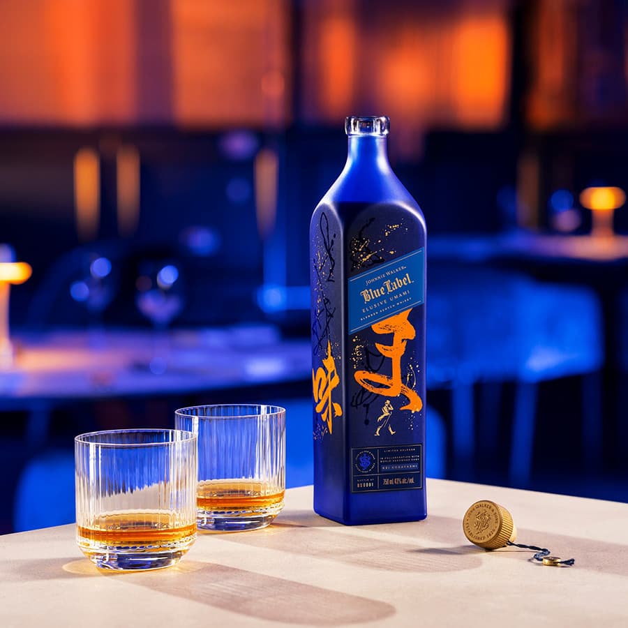 Rượu Whisky Johnnie Walker Blue Label Umami 43% 750ML