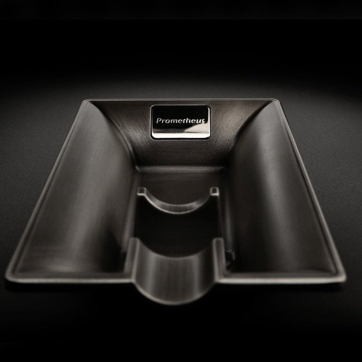 Prometheus ACCESSORIES Prometheus  Antique Chrome Metal Ashtray / Single Groove ASH-METAL/C1.